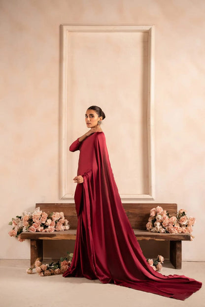 Nayab Stitched Plain Silk Saree