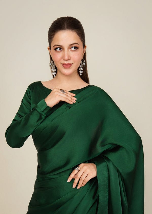 Nayab Stitched Plain Silk Saree