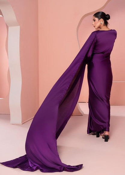 Nayab Stitched Plain Silk Saree